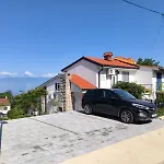 Maja נייביצה