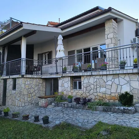 Apartmán Maja Njivice